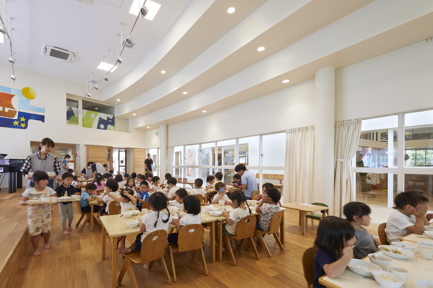 給寶寶添加輔食，是從第6個(gè)月開(kāi)始，還是滿6個(gè)月以后？